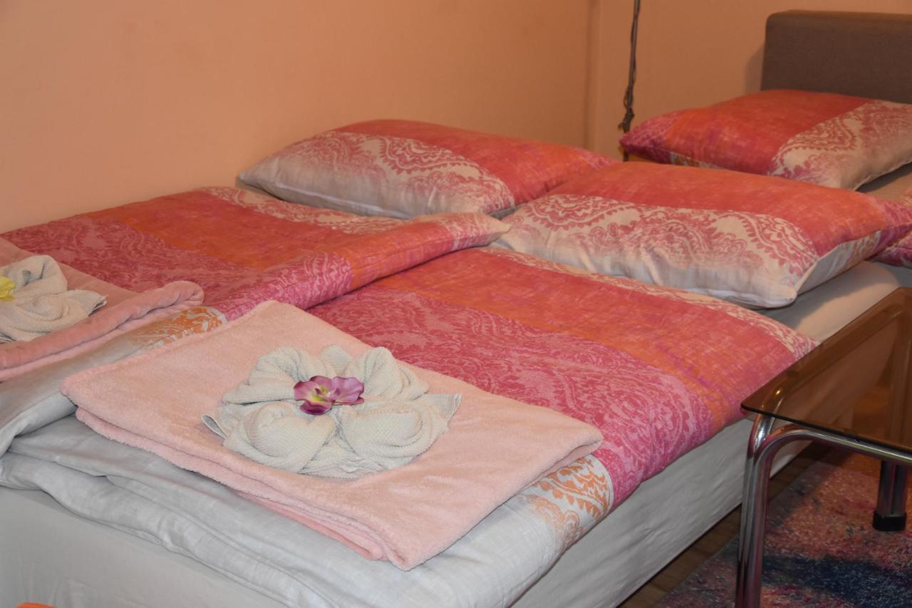Dafinka Apartment Banska Bystrica Luaran gambar