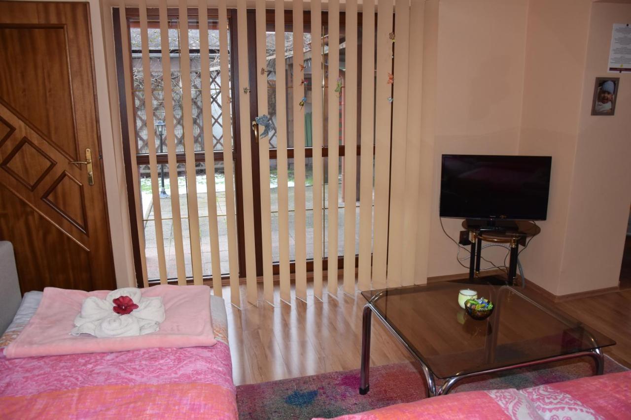 Dafinka Apartment Banska Bystrica Luaran gambar