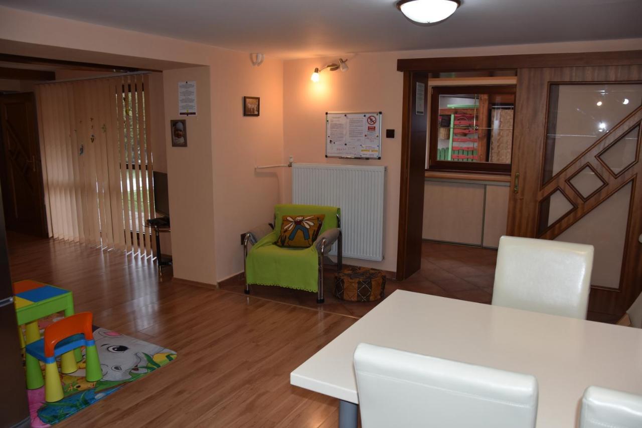 Dafinka Apartment Banska Bystrica Luaran gambar