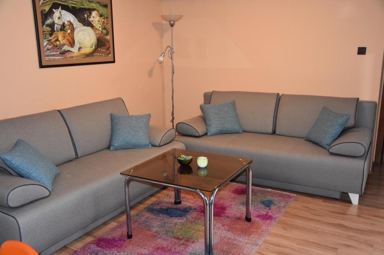 Dafinka Apartment Banska Bystrica Luaran gambar