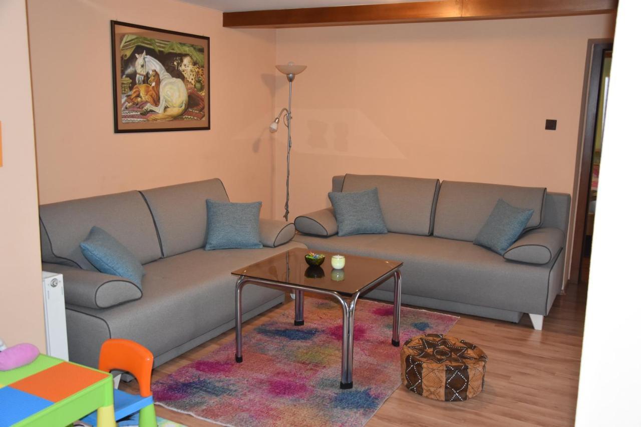 Dafinka Apartment Banska Bystrica Luaran gambar