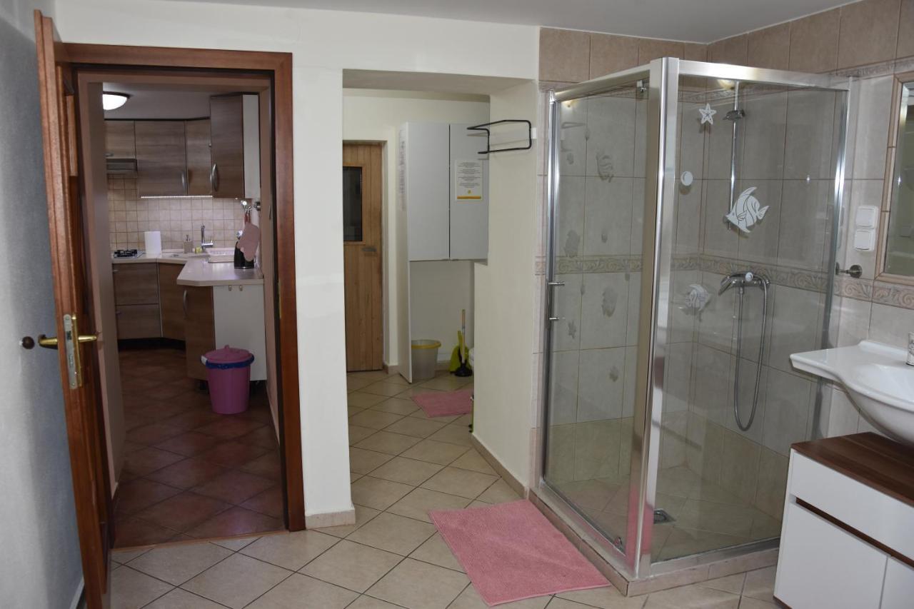 Dafinka Apartment Banska Bystrica Luaran gambar
