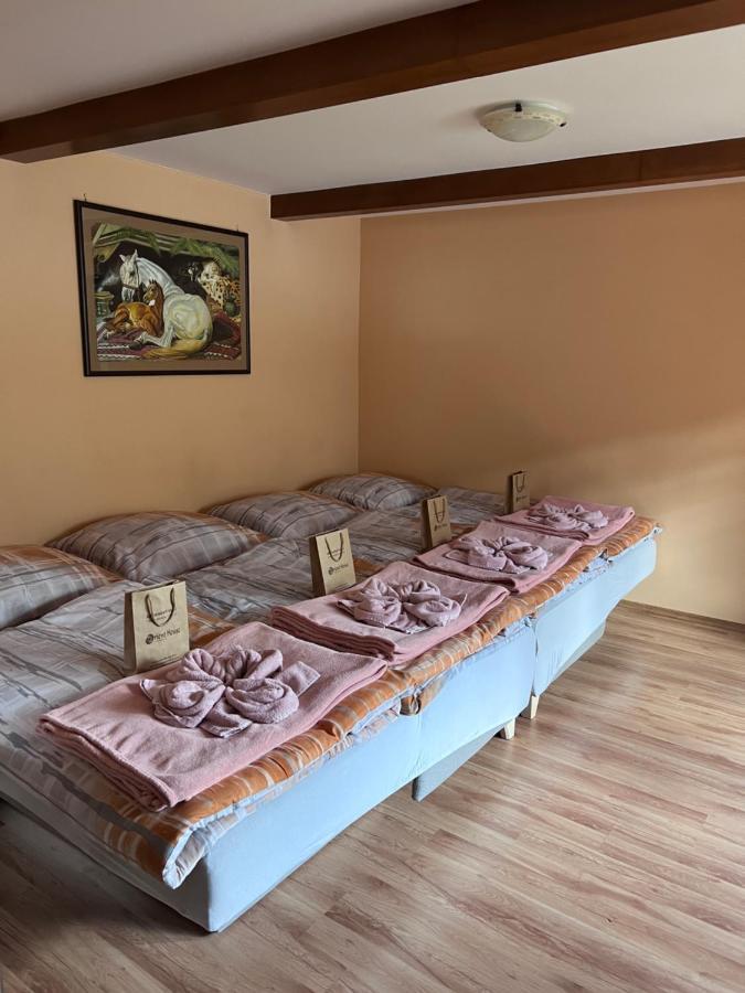 Dafinka Apartment Banska Bystrica Luaran gambar