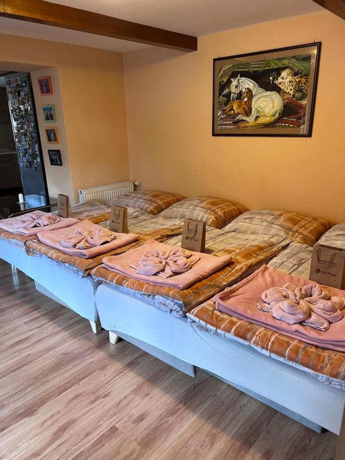 Dafinka Apartment Banska Bystrica Luaran gambar